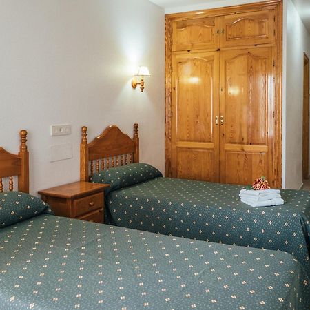 Hotel Valmar Villar de Olalla Kültér fotó