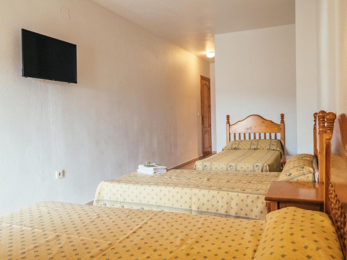 Hotel Valmar Villar de Olalla Kültér fotó